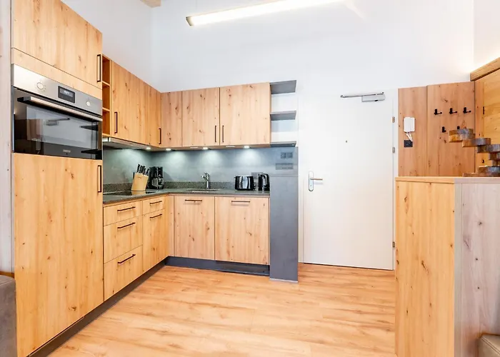 Apartament Falken 7 *